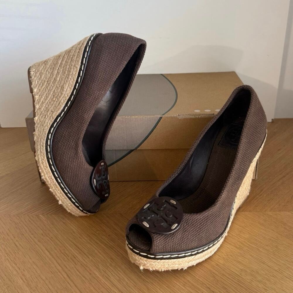 Tory Burch ‘Brown’ Women Peep Toe Wedge Heels- SZ 7